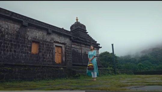 Sanchariyagu Nee Lyrics